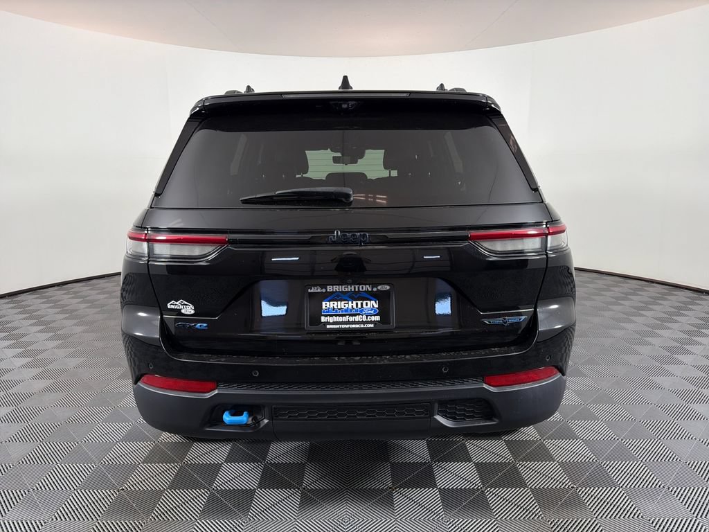 Used 2023 Jeep Grand Cherokee Trailhawk w/ Advanced Protech Group II AWD/4WD image 4