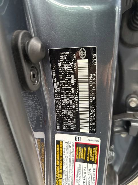 Used 2019 Toyota Avalon Limited image 15