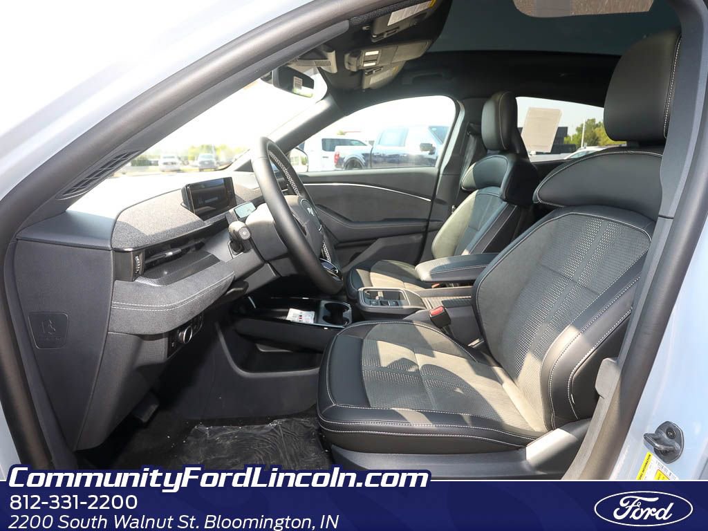 New 2025 Ford Mustang Mach-E GT image 10