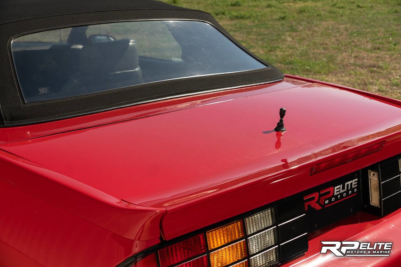 Used 1991 Chevrolet Camaro Z28 RWD image 40