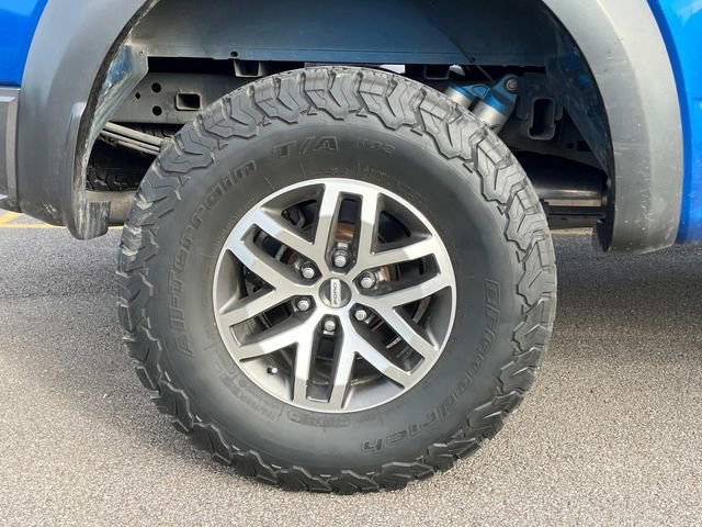 Used 2018 Ford F150 Raptor w/ Equipment Group 801A Mid image 13