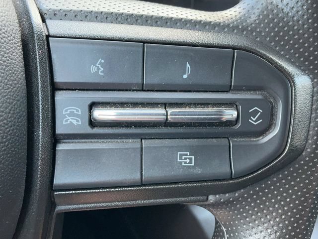 Used 2023 Chevrolet Colorado W/T RWD image 22