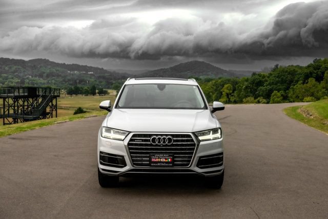 Used 2019 Audi Q7 3.0T Premium Plus w/ Premium Plus Package AWD/4WD image 8