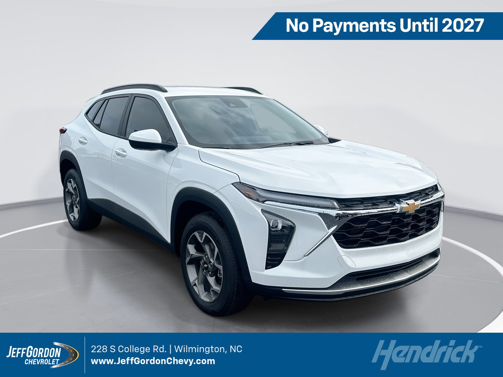 Used 2026 Chevrolet Trax LT w/ Driver Confidence Package FWD image 1