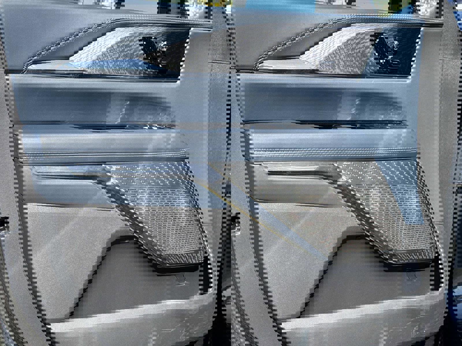 New 2025 Cadillac Escalade IQ Sport 2 image 18