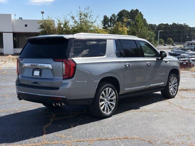 Used 2023 GMC Yukon XL Denali w/ Denali Reserve Package AWD/4WD image 6