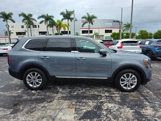 Used 2022 Kia Telluride LX image 8