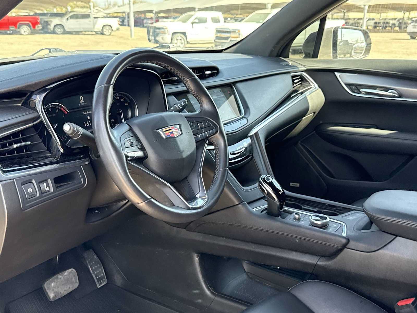 Used 2023 Cadillac XT6 Luxury FWD image 10