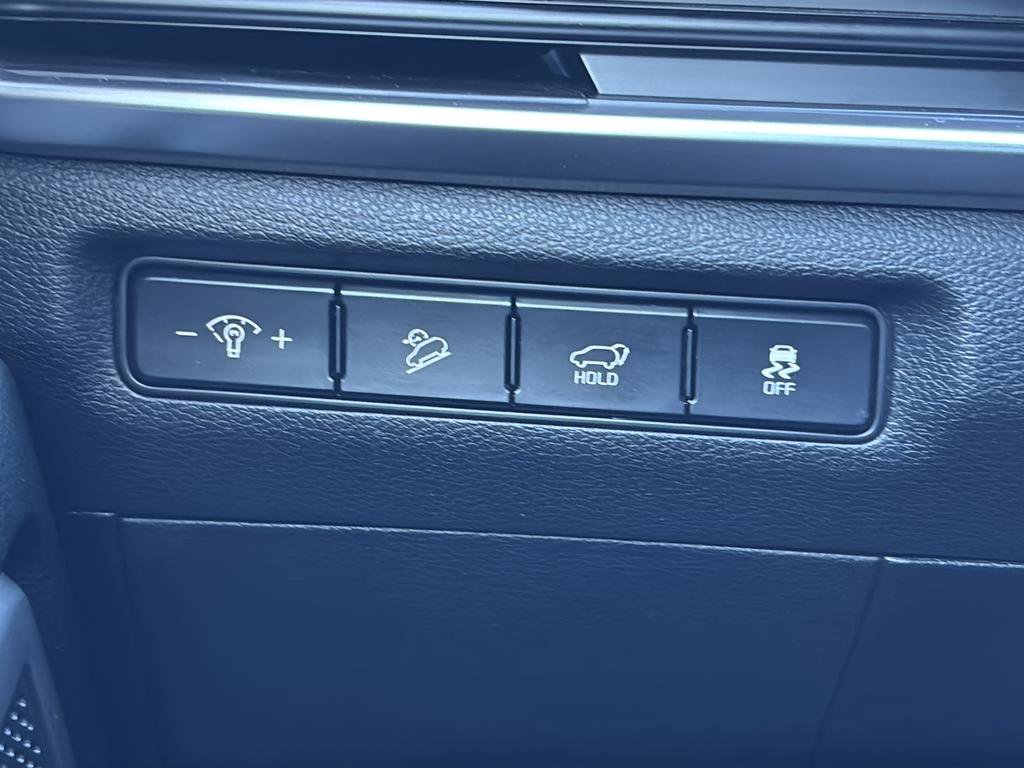 Used 2024 Kia Telluride EX w/ EX Captain's Chair Package image 34