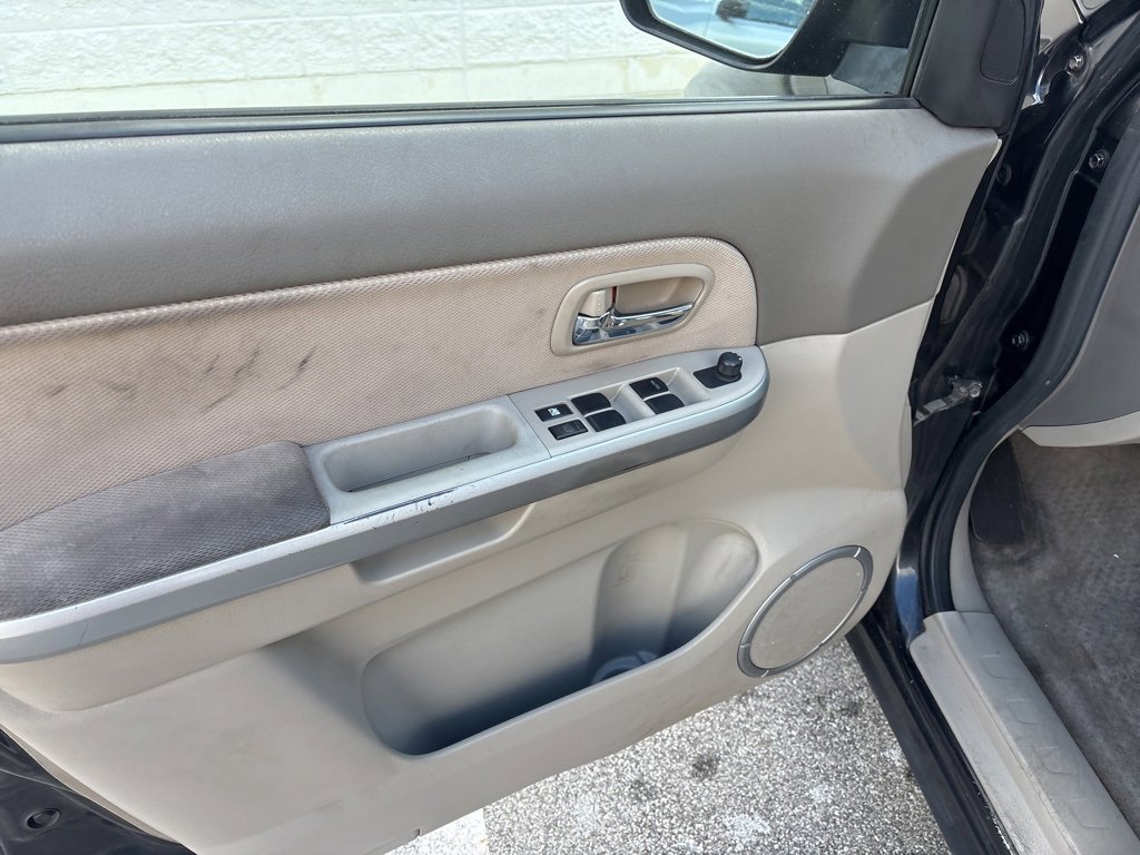 Used 2011 Suzuki Grand Vitara Premium image 15