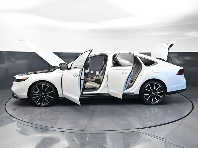 Used 2024 Honda Accord Touring image 40