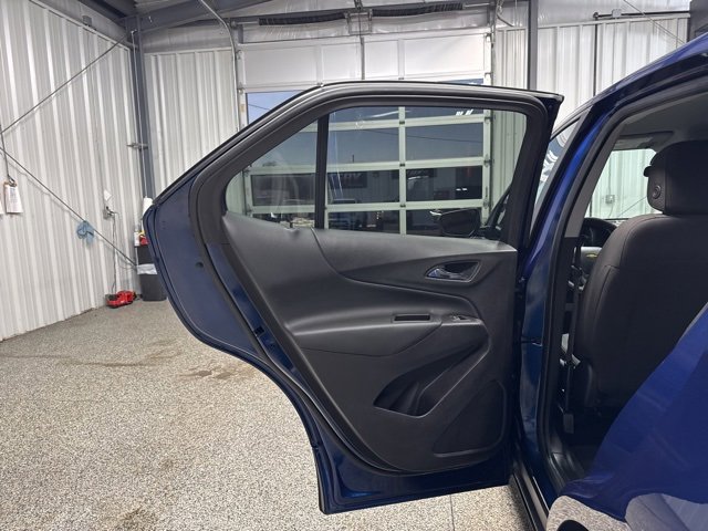 Used 2023 Chevrolet Equinox LT image 14