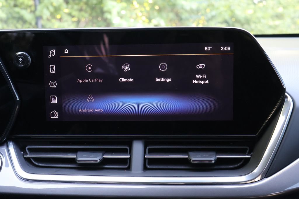 Certified 2024 Chevrolet Trax ACTIV FWD image 15