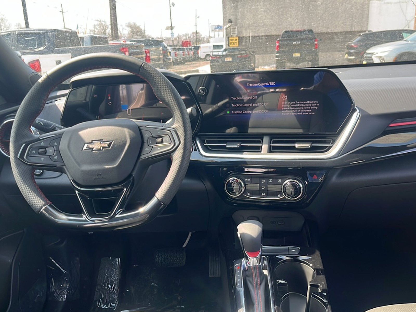 New 2026 Chevrolet Trax RS w/ Sunroof Package FWD image 19