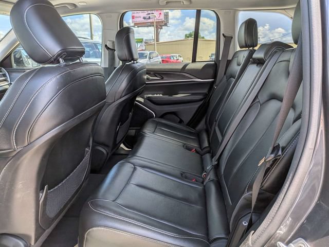 Used 2024 Jeep Grand Cherokee Limited 4xe AWD/4WD image 13