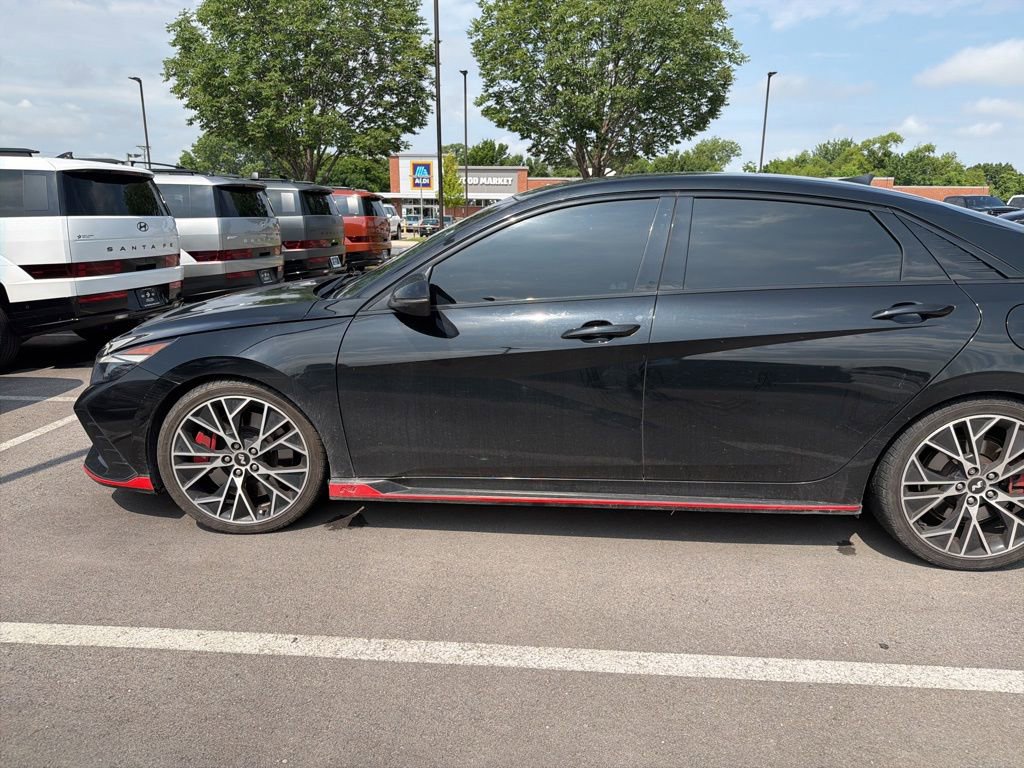 Used 2023 Hyundai Elantra N FWD image 17