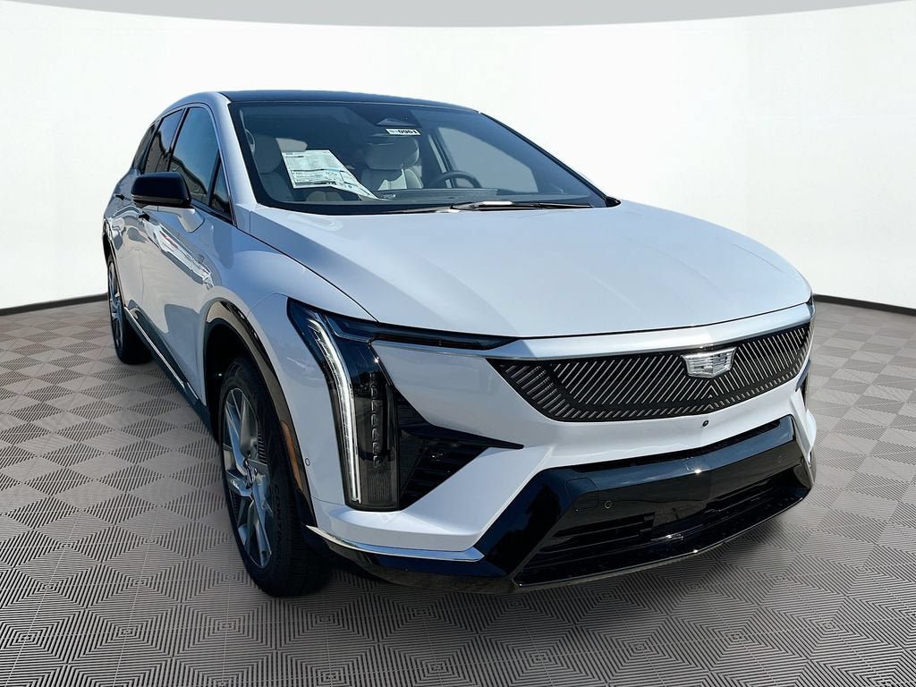 New 2027 Cadillac Optiq Luxury RWD image 3
