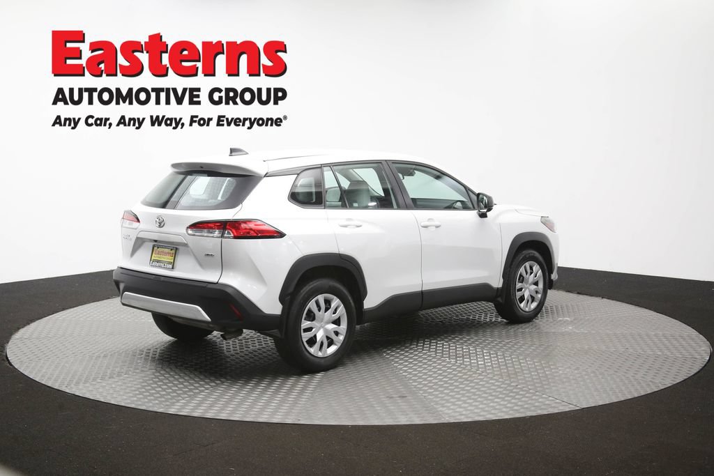 Used 2023 Toyota Corolla Cross L AWD/4WD image 43
