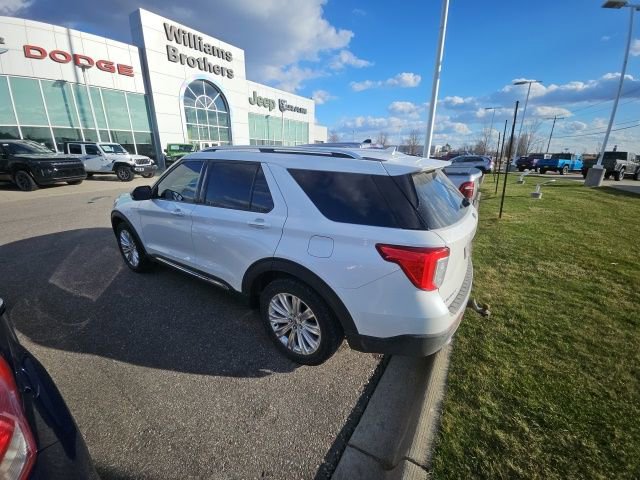 Used 2020 Ford Explorer Limited w/ Class III Trailer Tow Package image 3