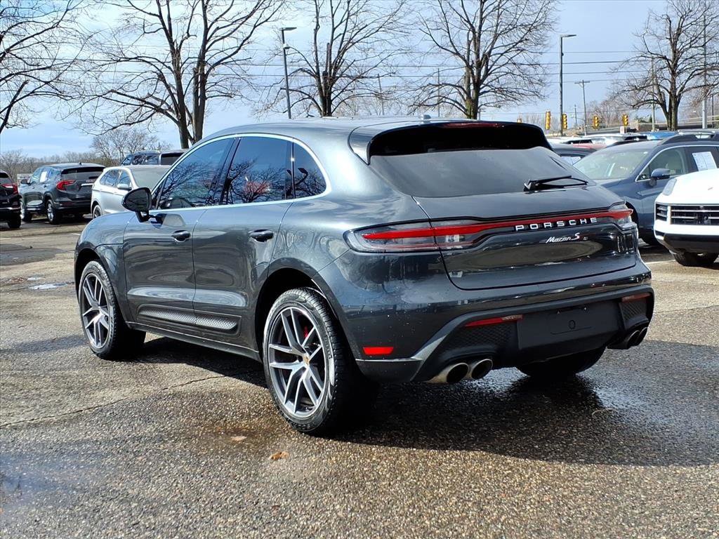 Used 2022 Porsche Macan S image 3