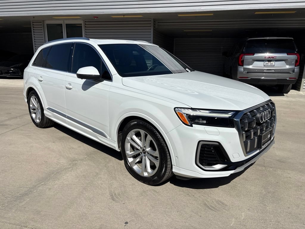 Certified 2026 Audi Q7 3.0T Premium Plus w/ Premium Plus Package AWD/4WD image 3