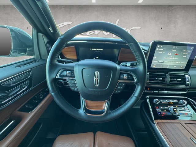 Used 2019 Lincoln Navigator Reserve AWD/4WD image 21