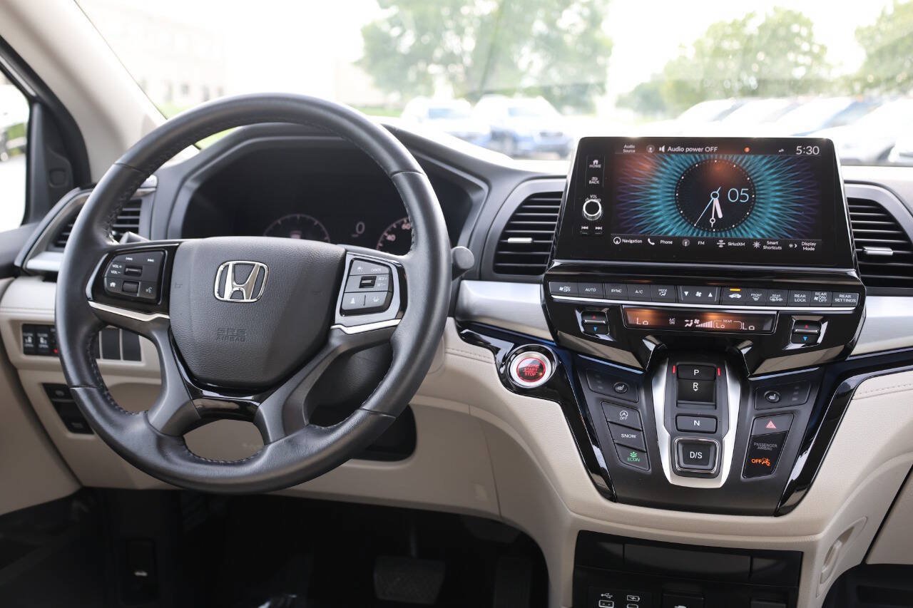 Used 2025 Honda Odyssey Touring image 26
