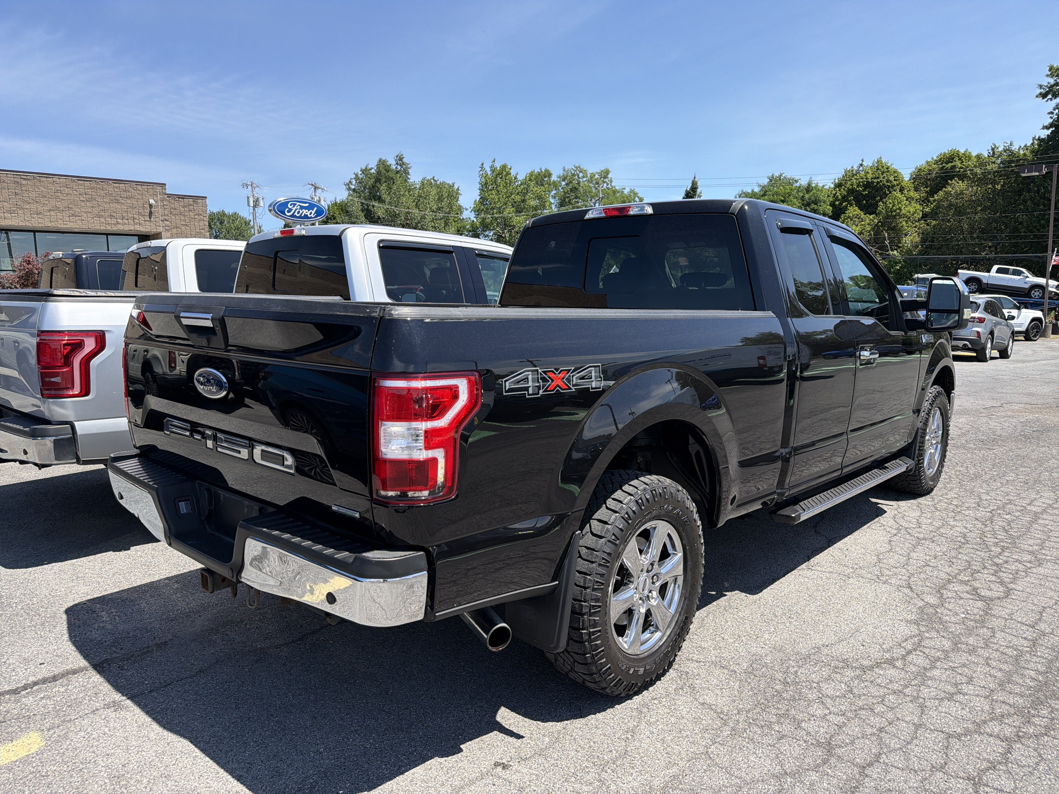 Used 2019 Ford F150 XLT w/ Equipment Group 302A Luxury AWD/4WD image 7