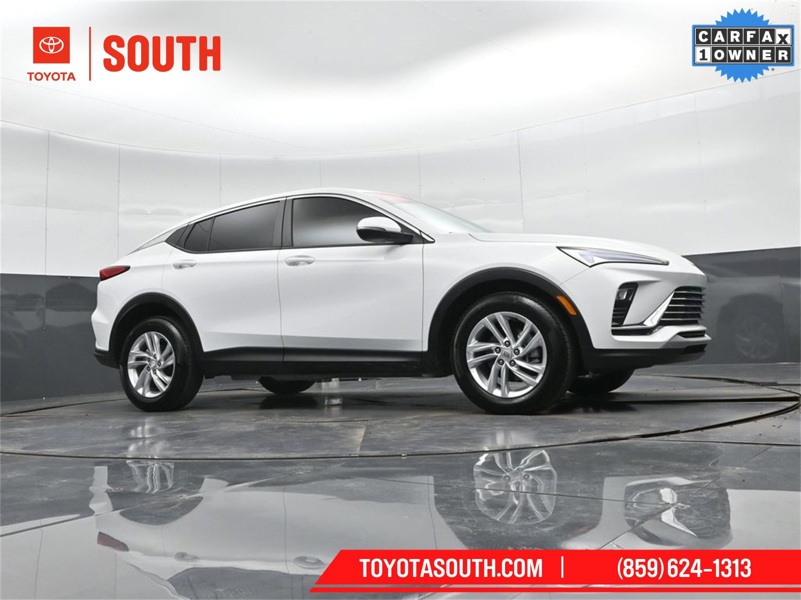 Used 2025 Buick Envista Preferred w/ Convenience II Package image 44