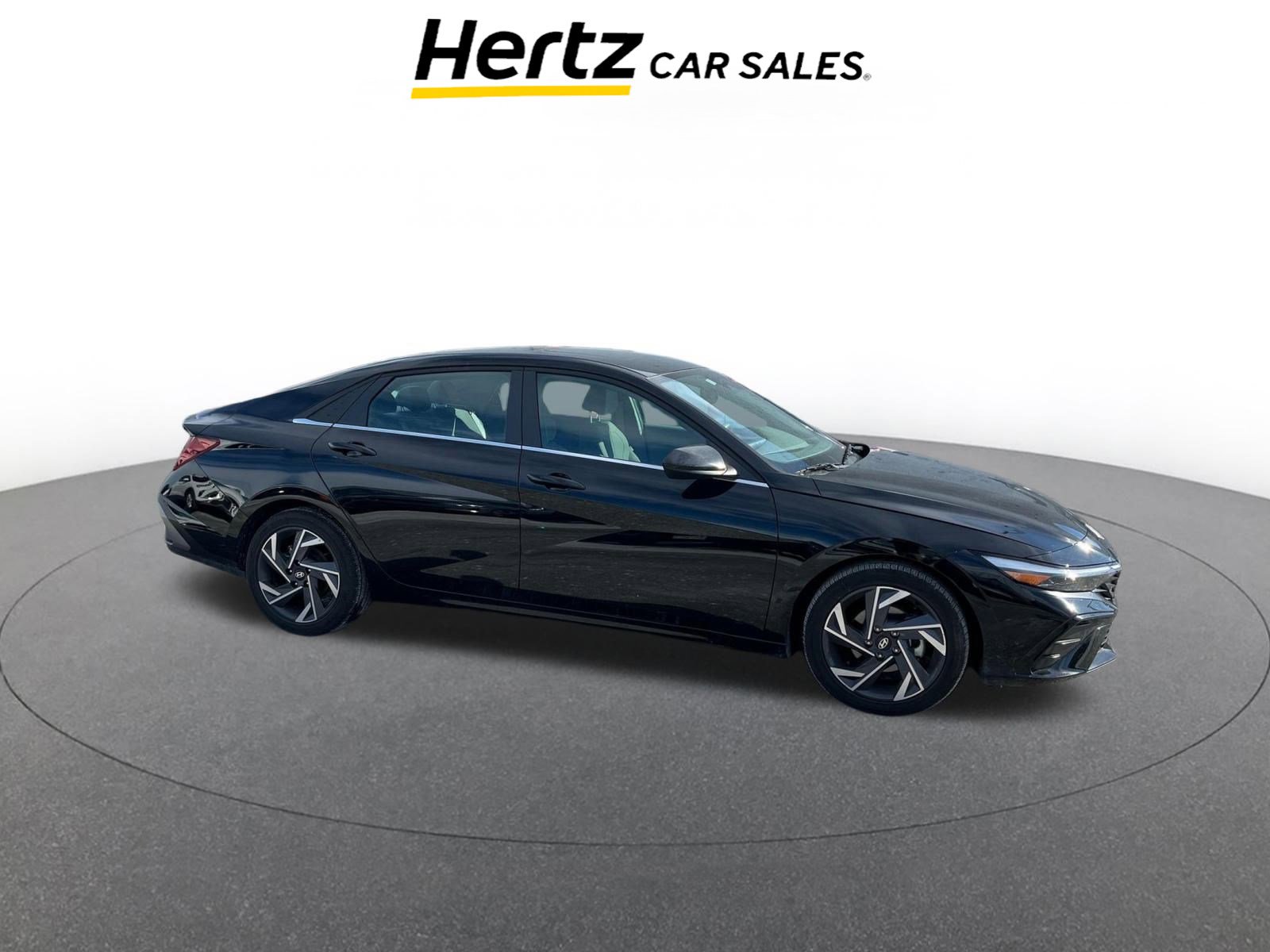 Used 2025 Hyundai Elantra SEL image 1