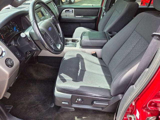 Used 2017 Ford Expedition EL XLT image 10