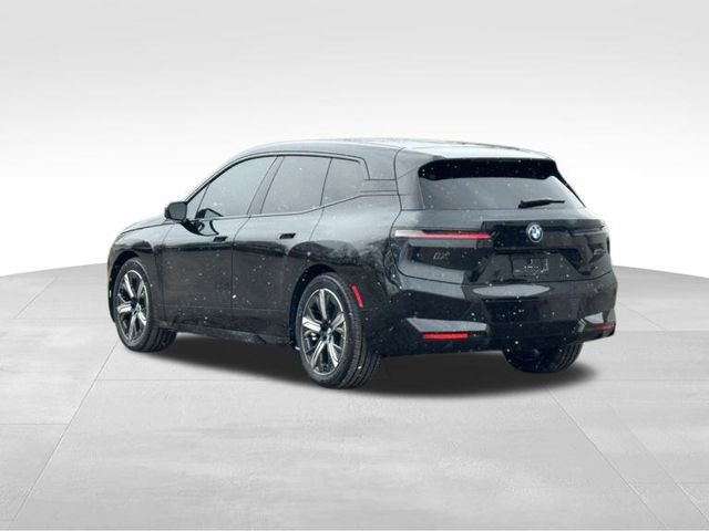 Certified 2025 BMW iX M60 image 5