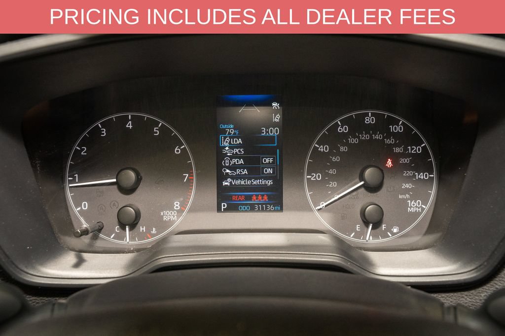 Used 2025 Toyota Corolla LE FWD image 16