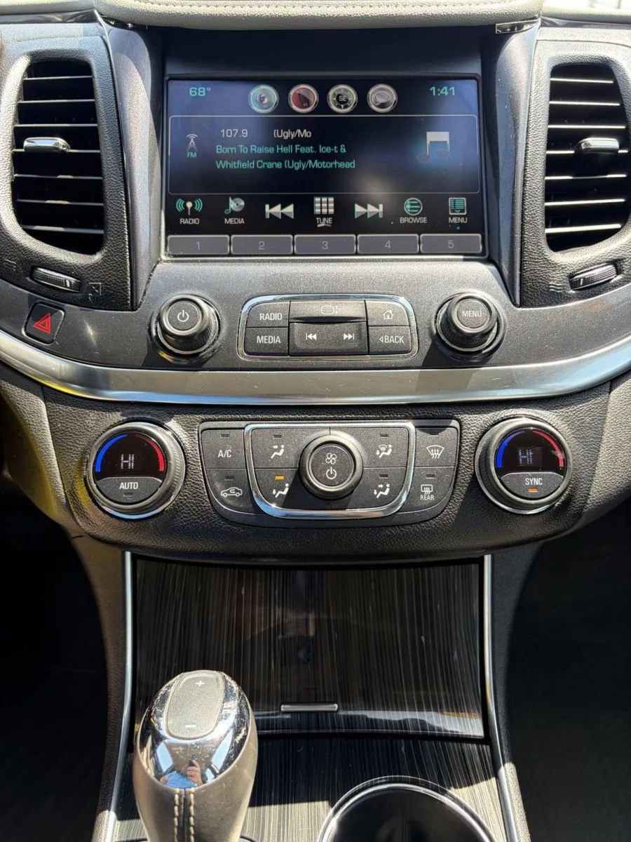 Used 2016 Chevrolet Impala LT w/ Leather Package FWD image 21