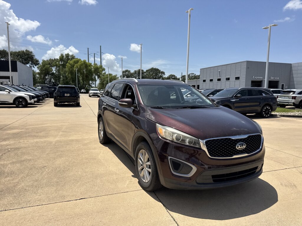 Used 2016 Kia Sorento FWD w/ LX Convenience Package image 7