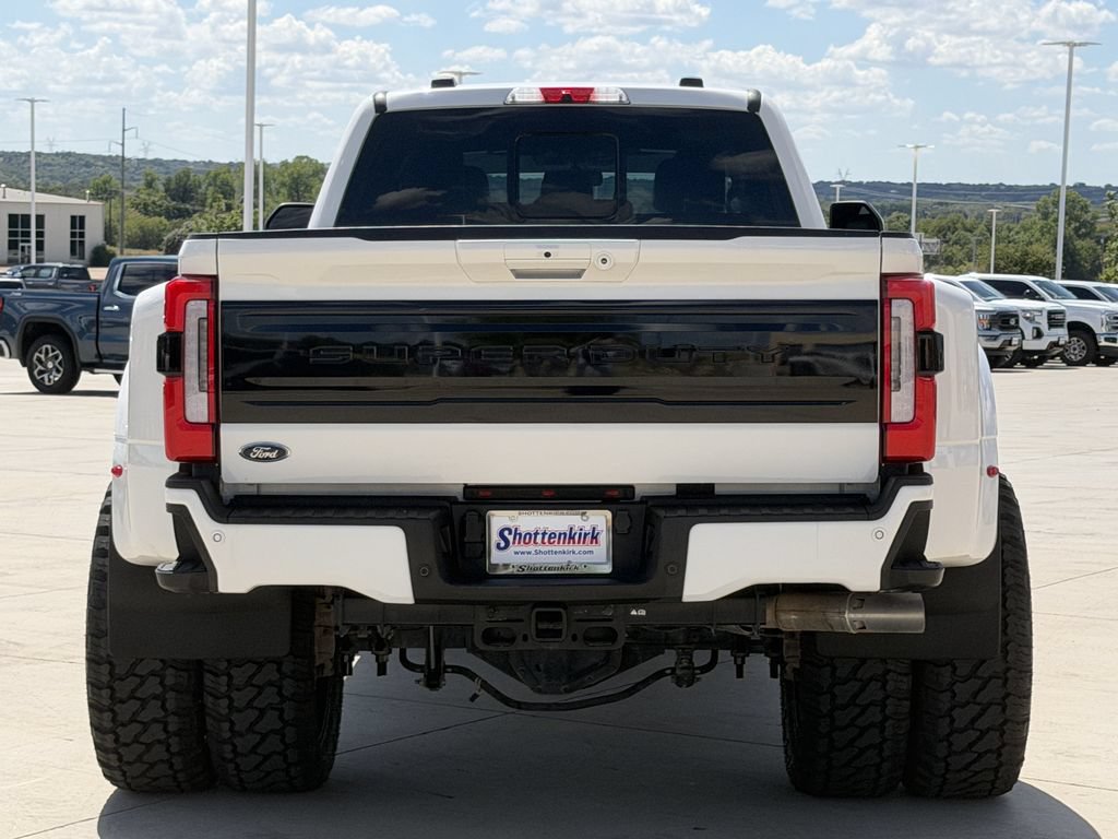 Used 2025 Ford F350 Platinum AWD/4WD image 5