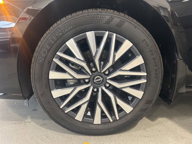 New 2025 Nissan Altima 2.5 SV image 27