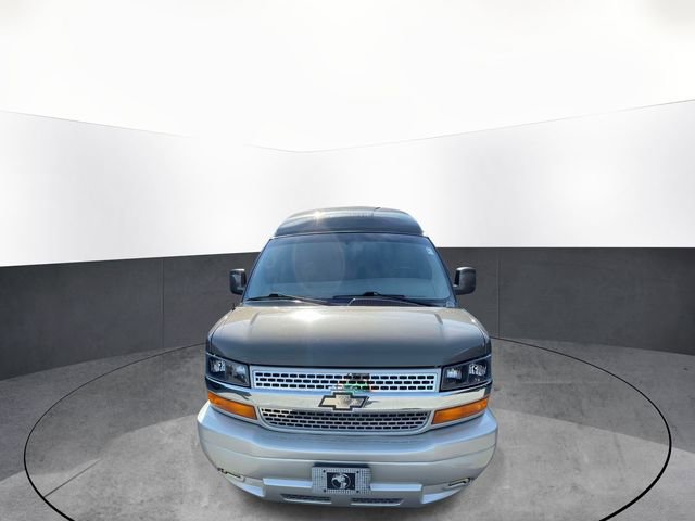 Used 2015 Chevrolet Express 2500 Extended image 2