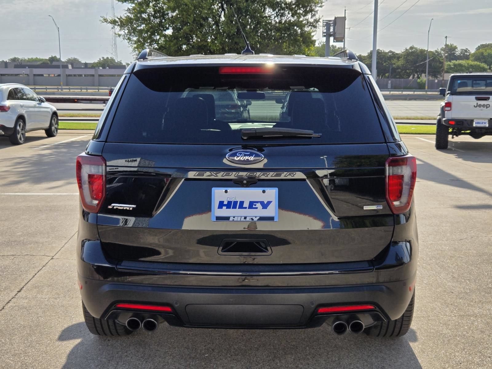 Used 2018 Ford Explorer Sport w/ Equipment Group 401A AWD/4WD image 6
