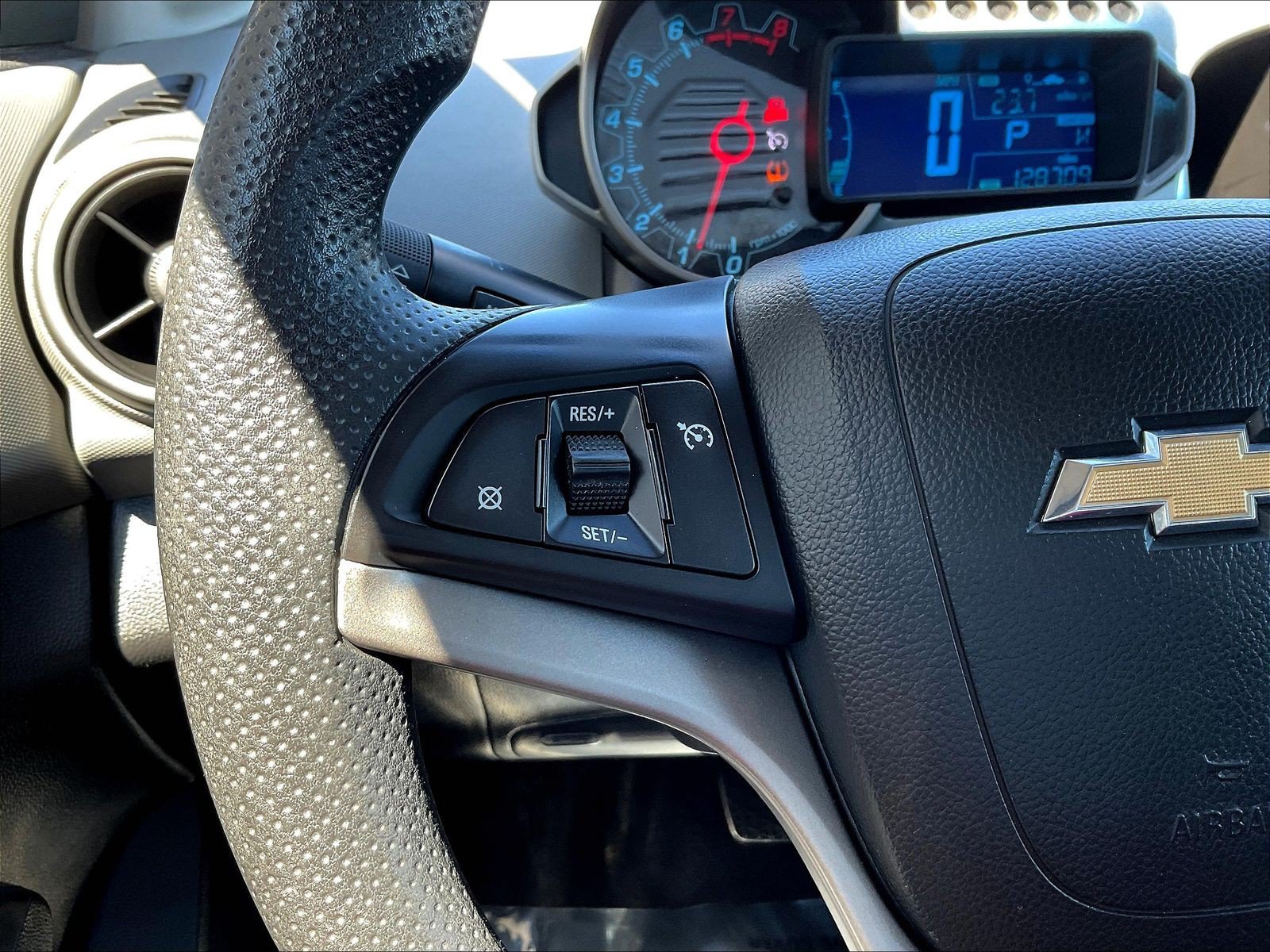 Used 2013 Chevrolet Sonic LT FWD image 10