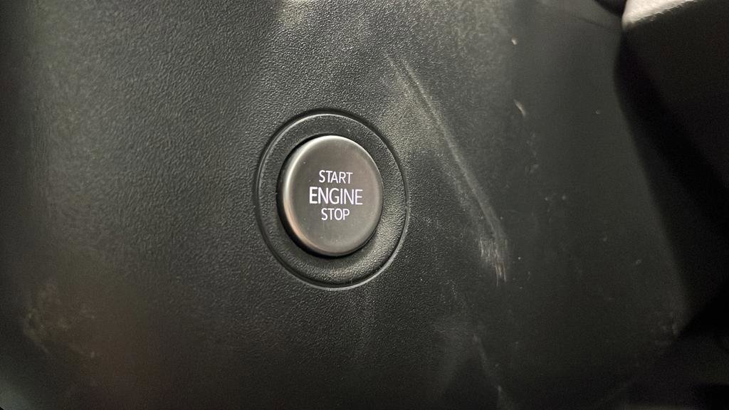 Used 2022 Volkswagen ID.4 Pro image 22