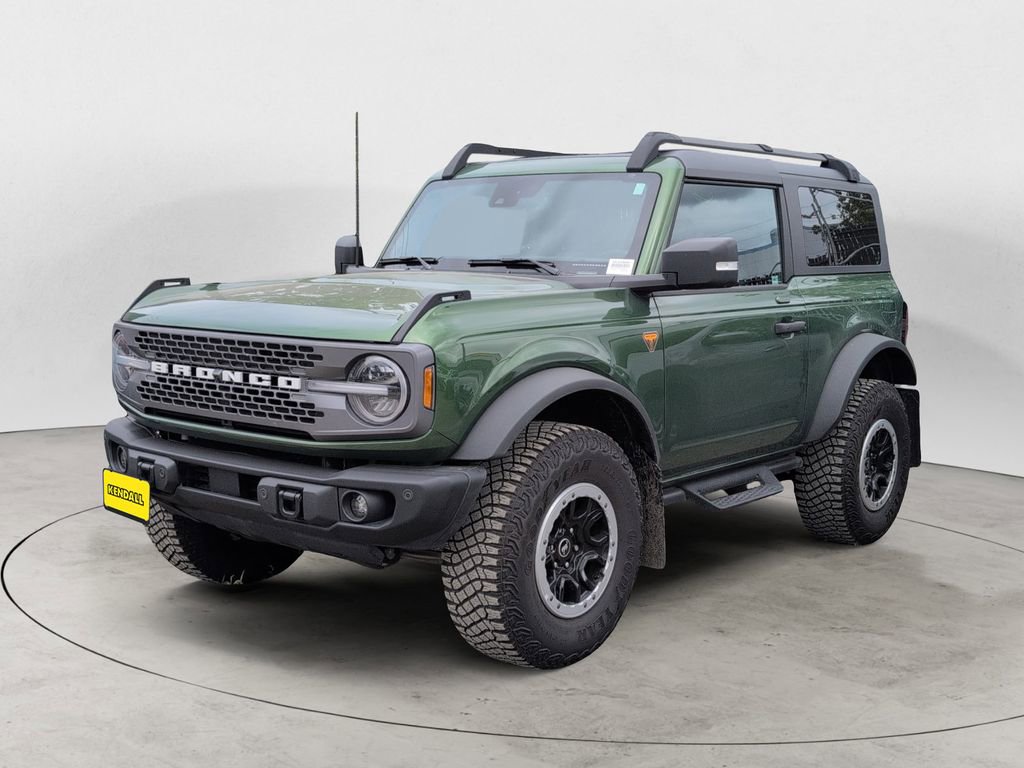 Certified 2023 Ford Bronco Badlands AWD/4WD image 1