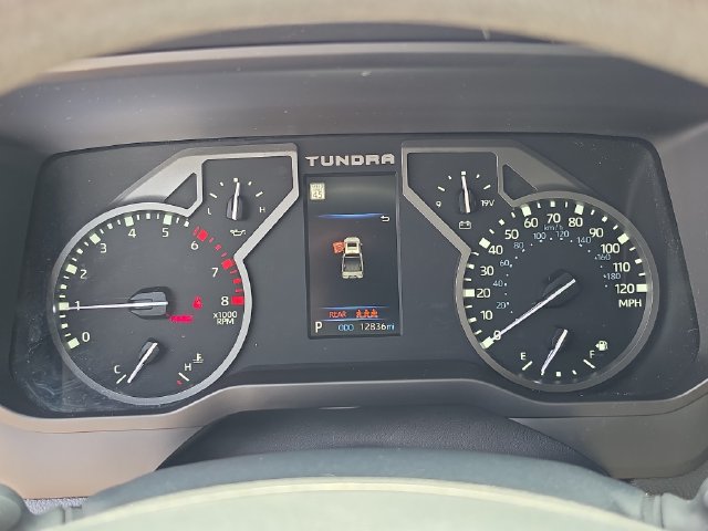 Used 2024 Toyota Tundra SR5 w/ SR5 Convenience Package RWD image 31