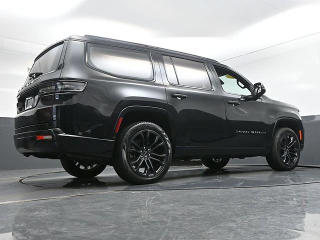 Used 2023 Jeep Grand Wagoneer Series II AWD/4WD image 36