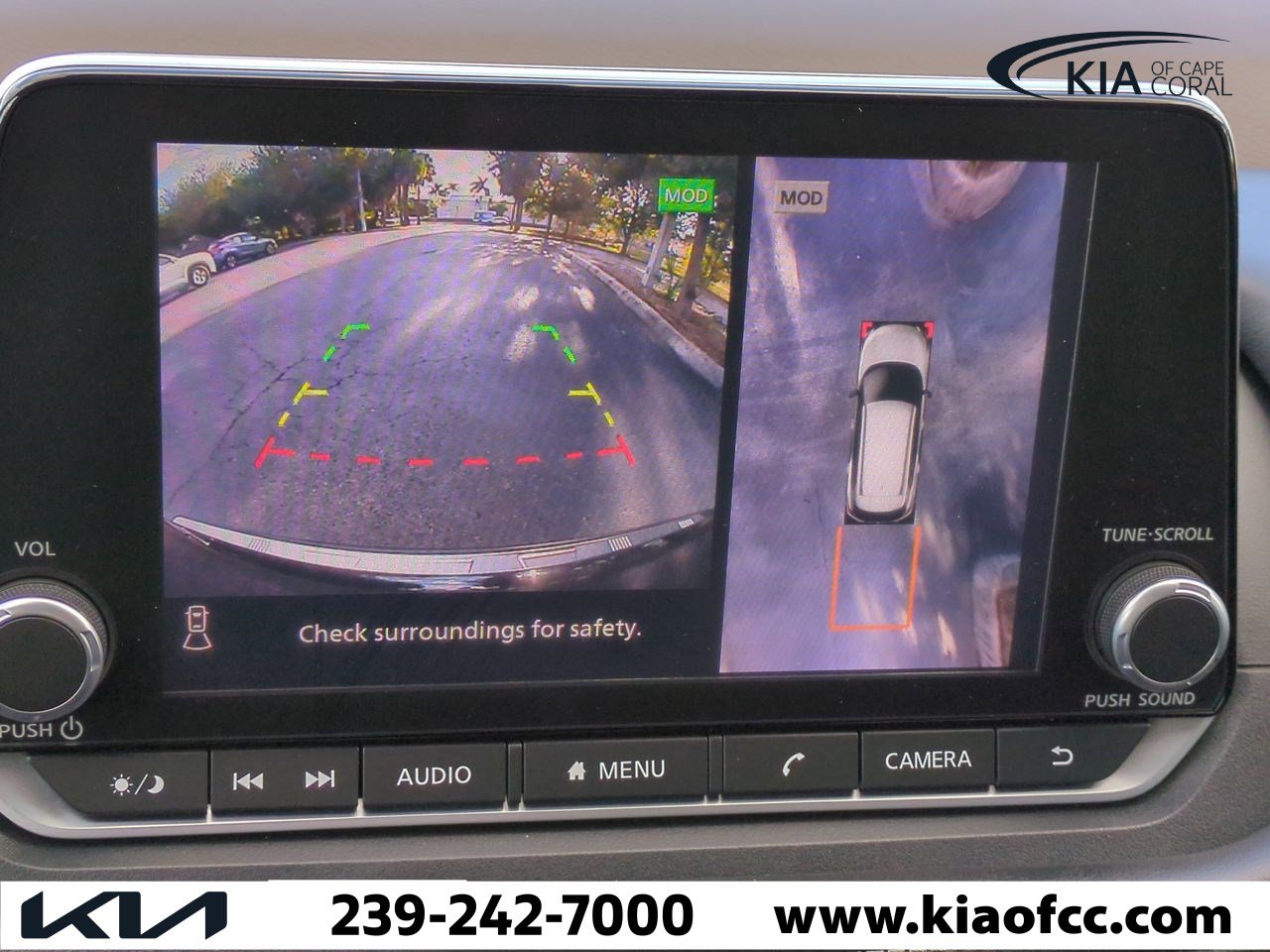 Used 2023 Nissan Rogue SL image 21