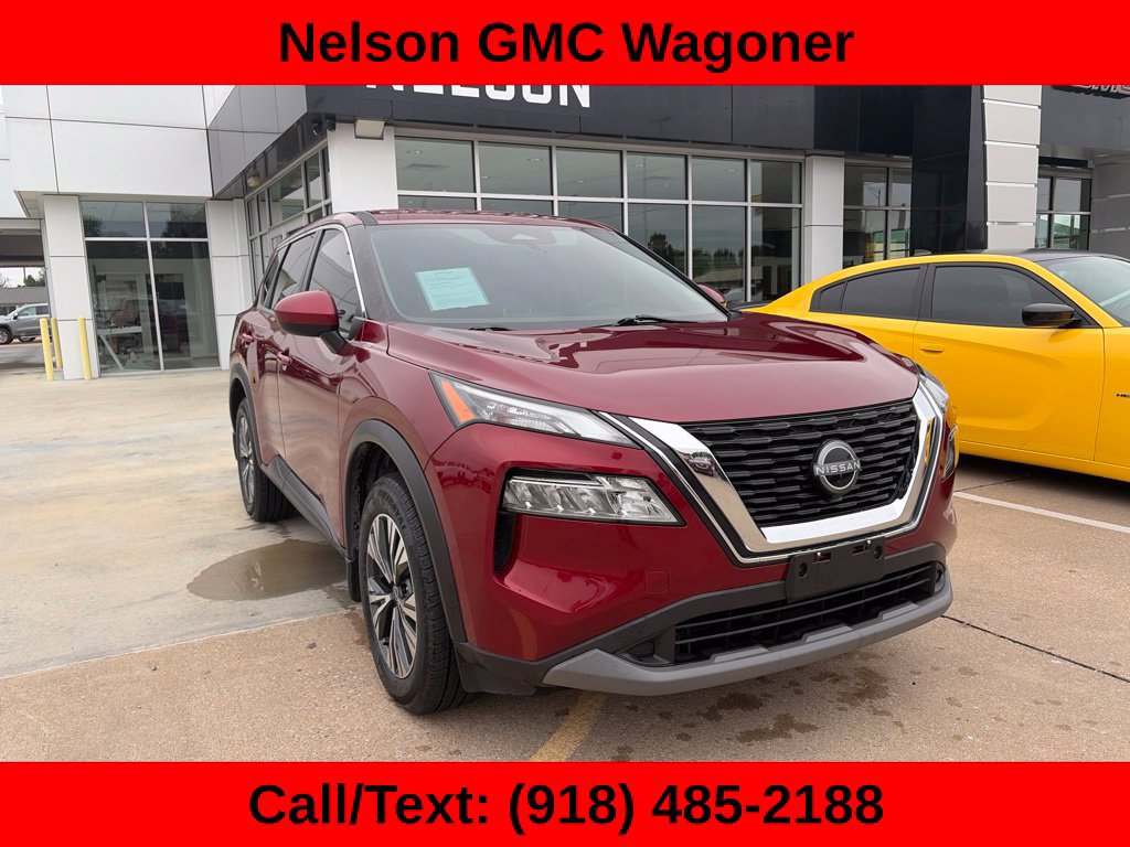 Used 2023 Nissan Rogue SV AWD/4WD image 2