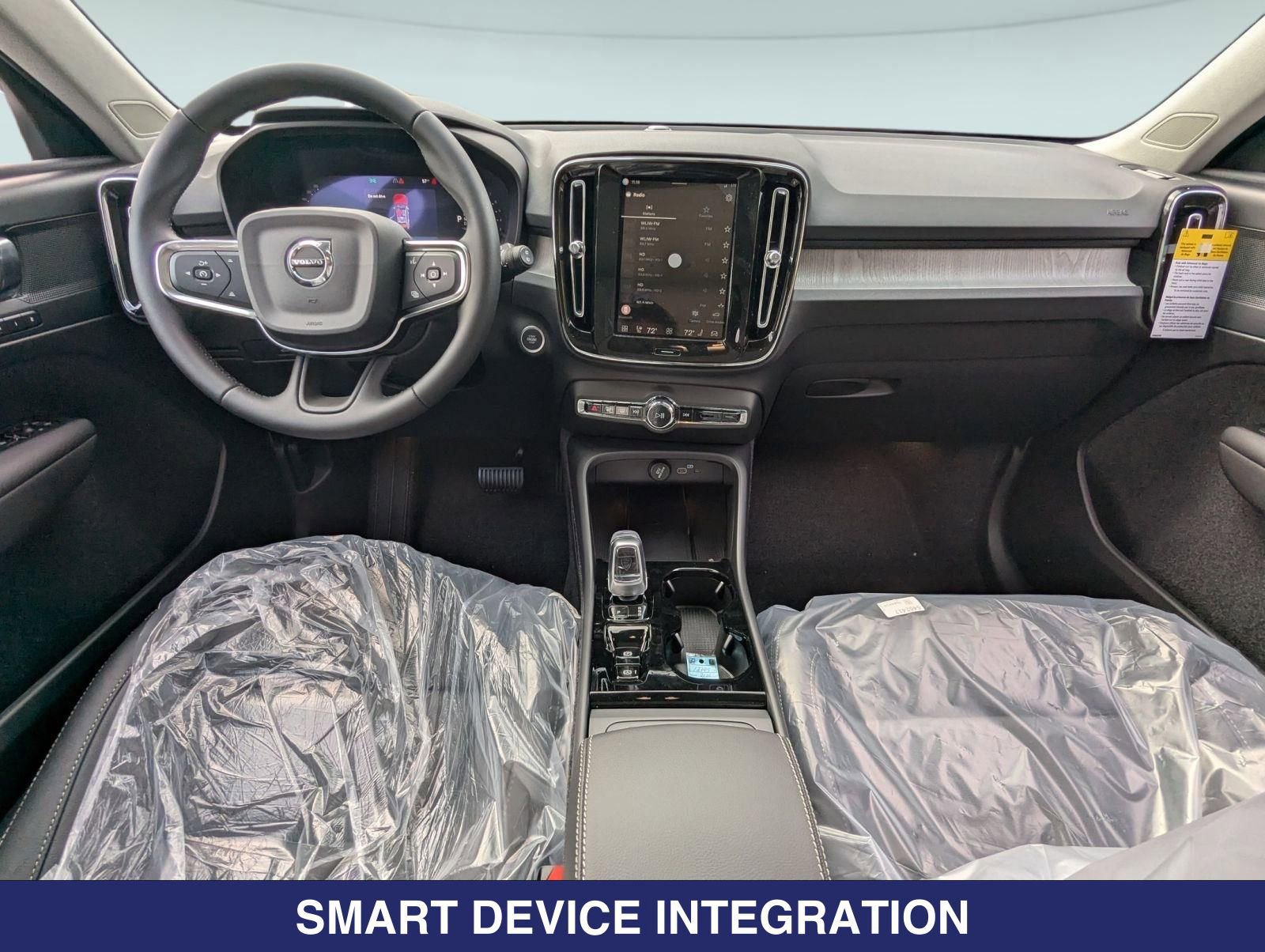 New 2026 Volvo XC40 B5 Plus w/ Protection Package Premier AWD/4WD image 20