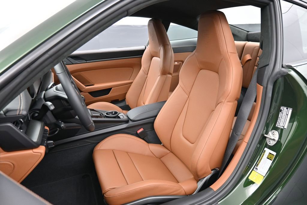 New 2026 Porsche 911 GT3 RWD image 5
