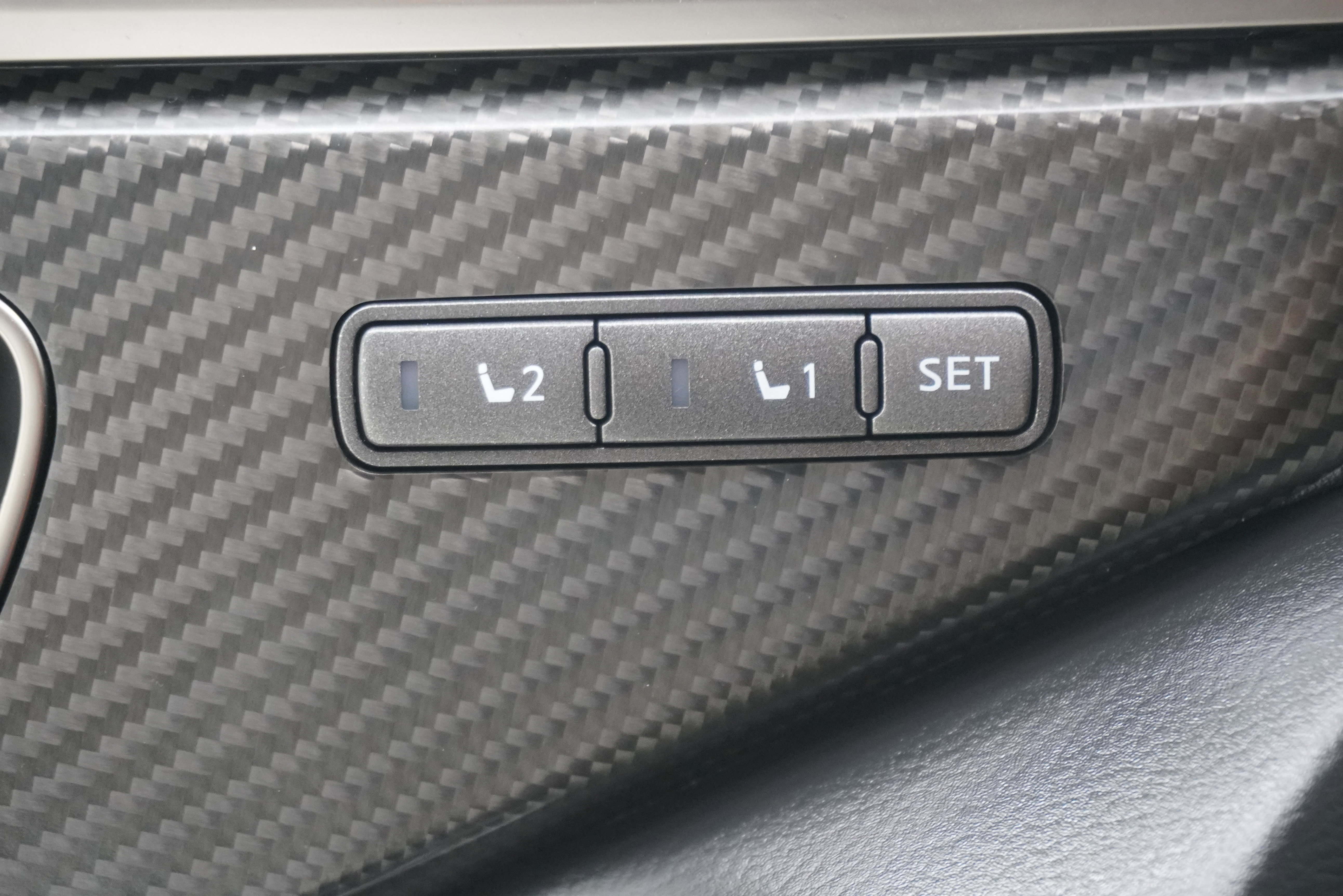 Used 2021 INFINITI Q60 Red Sport 400 w/ Carbon Fiber Package AWD/4WD image 16