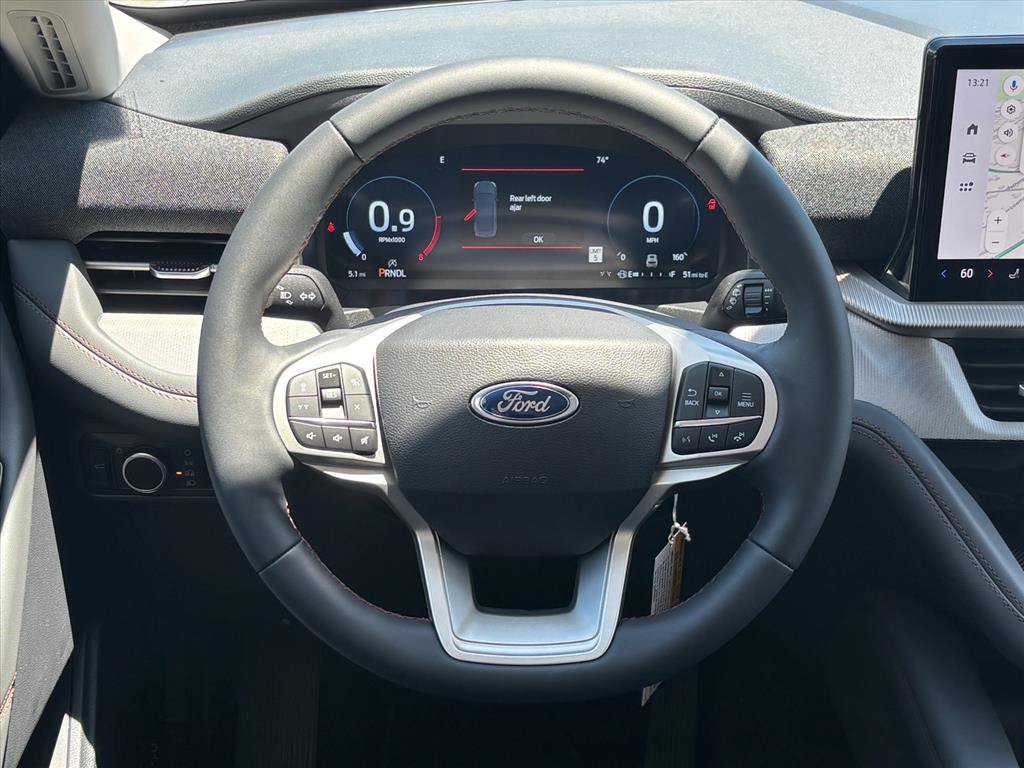 New 2026 Ford Explorer Active RWD image 15